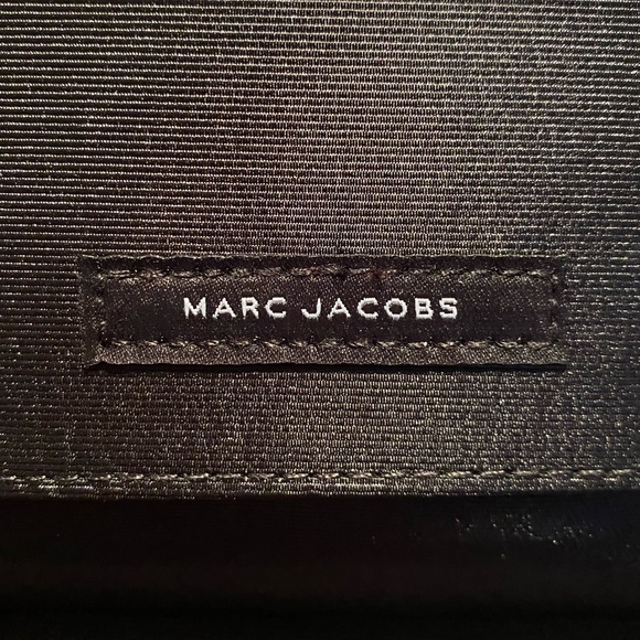 Marc Jacobs Cosmetic Case/Clutch - Picture 10 of 10